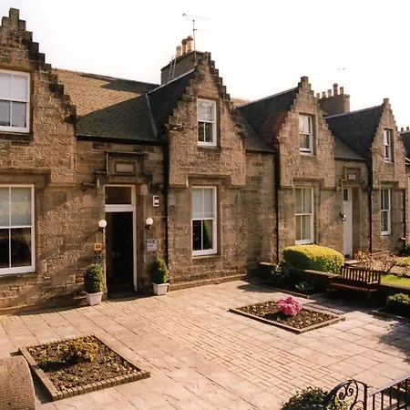 Kew House 5*