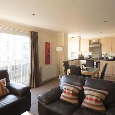 Fountain Court - Harris