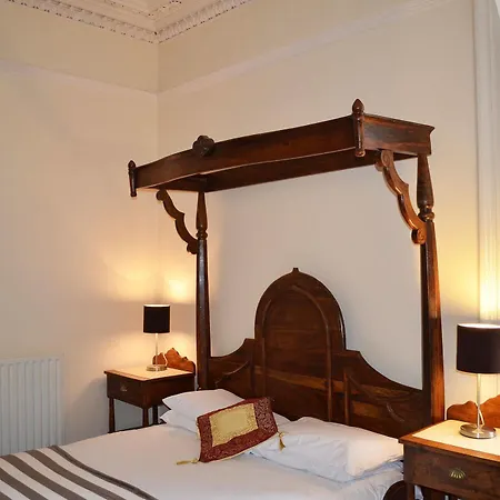 Iholiday Edimburgo