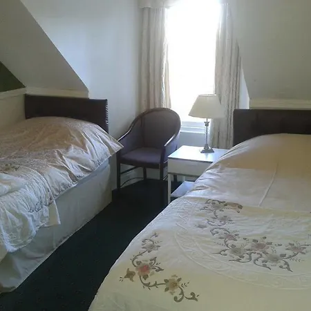 Capital House 3*