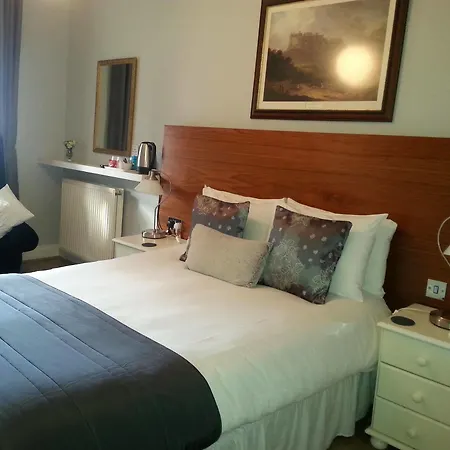 Townhouse Pensionat 3*