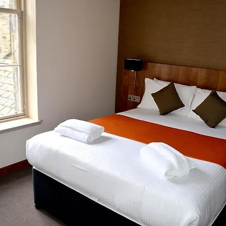The Place 4*