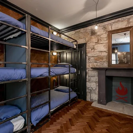 Hostal The Baxter