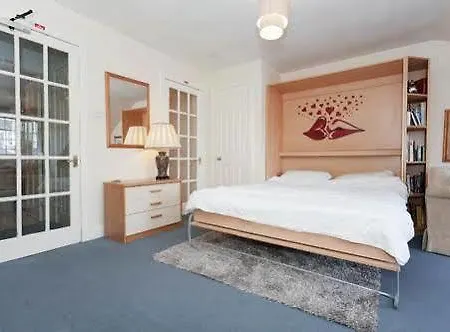 Tony Asga - Tony's Heart Of Centre Sleeps 2 Apartmán *