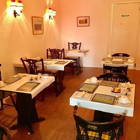 Gasthof Dorstan Edinburgh