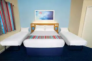 호텔 Travelodge Queen Street