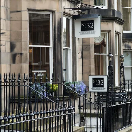 No32