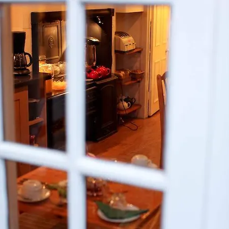 Guest house Mingalar Edinburgh