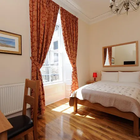 Edinburgh City Suites 4* Εδιμβούργο