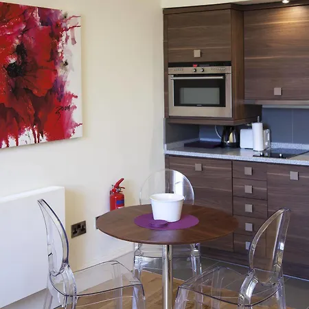 Clarendon Luxury Apartamento