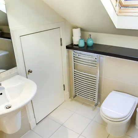 Clarendon Luxury Apartamento Edimburgo