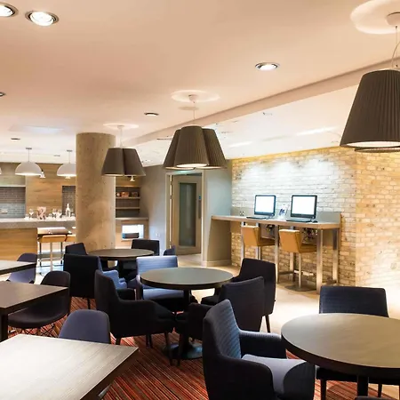Hotel Ibis Centre South Bridge - Royal Mile 3*