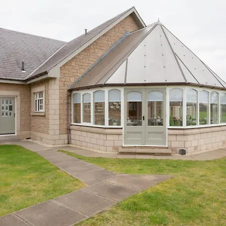 Kellerstain Stables Bed & Breakfast Edinburgh