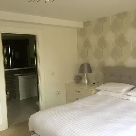 Daire Capital Retreats - Shandwick Place *