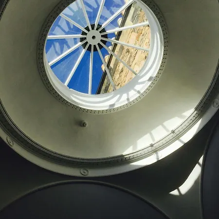 Daire Capital Retreats - Shandwick Place Edinburgh