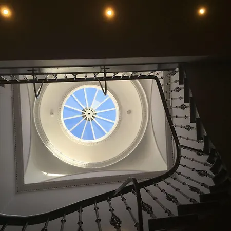 Capital Retreats - Shandwick Place شقة *