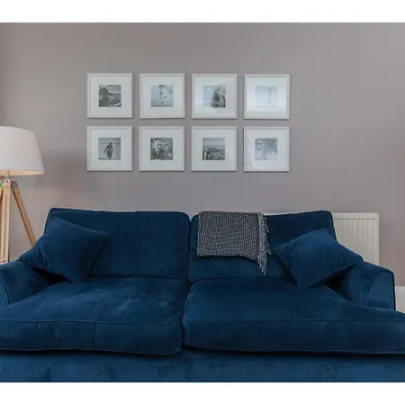 Spacious Stylish 2br Flat For 4 In Leith Walk * Edinburgh