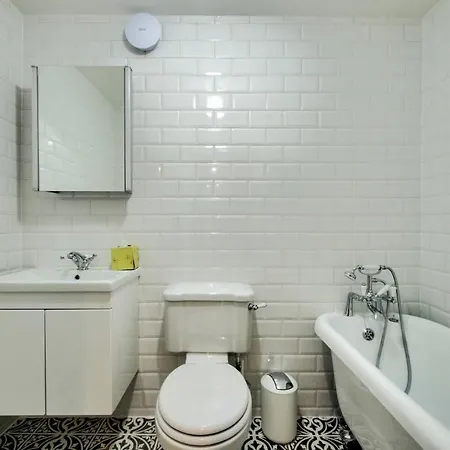Altido Equisite 3br At The Heart Of The Old Town Διαμέρισμα Εδιμβούργο