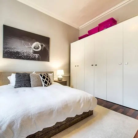 Apartment Luxury 1-bed In The Heart Of The City Centre Edinburgh