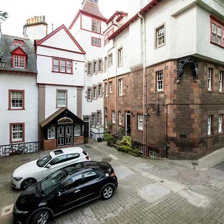 Altido Equisite 3br At The Heart Of The Old Town Διαμέρισμα *