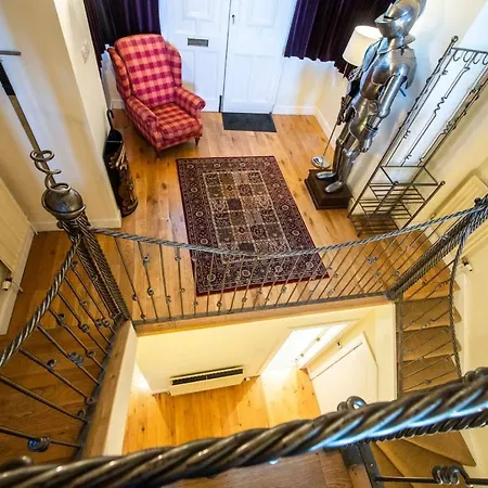 Altido Equisite 3br At The Heart Of The Old Town *