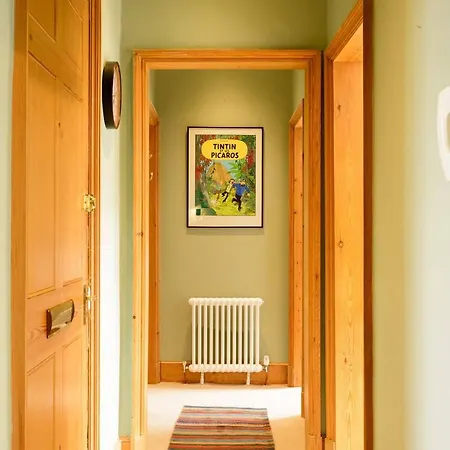Great Location! 3bed Flat 爱丁堡