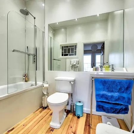 Altido Spacious & Elegant Apt By St Andrew Square W View *
