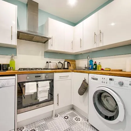 Ultra Stylish 2bd Apt In City Centre Apartment *