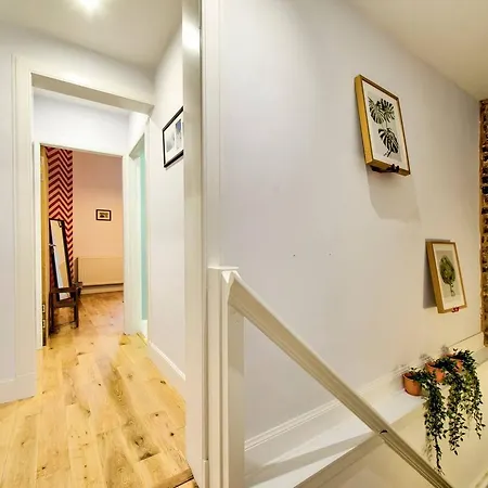 Apartment Ultra Stylish 2bd Apt In City Centre *