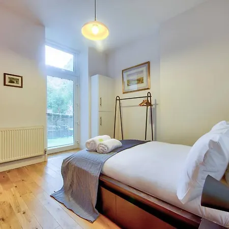 Ultra Stylish 2bd Apt In City Centre *