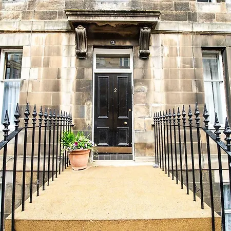Altido Super Stylish 2bed Stockbridge Apt * Edinburgh