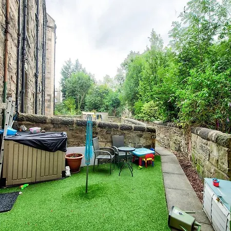 Ultra Stylish 2bd Apt In City Centre