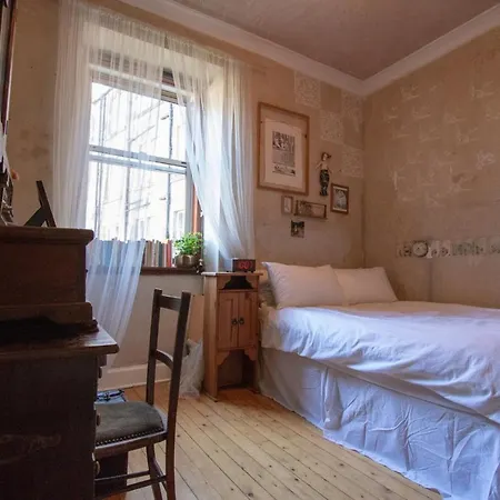 1 Bedroom Flat In The Centre * Edimburgo