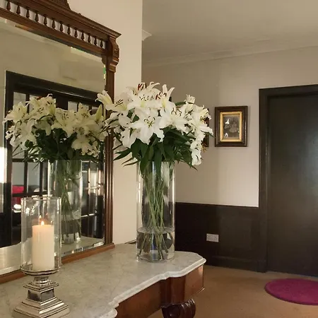 Aaron Glen Edinburgh