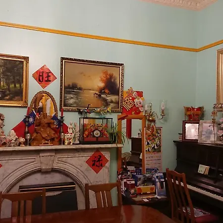 Swan Lake 3* Edinburgh