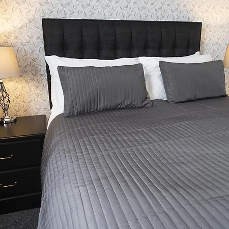 Grosvenor Apartment