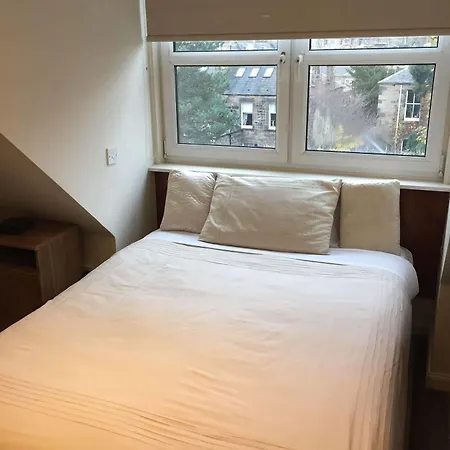 Allison House 16 Affittacamere 4*