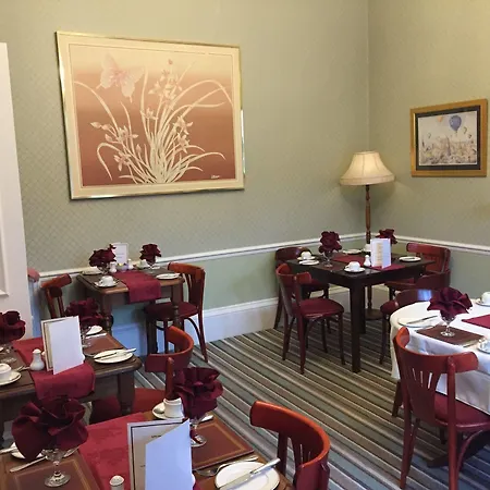 Allison House 16 Affittacamere 4*