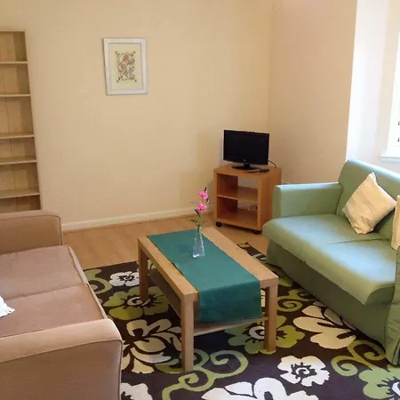 Grosvenor Gardens Hotel 4*