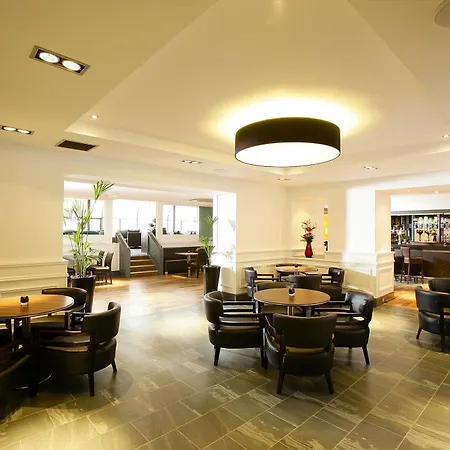 Leonardo Murrayfield Edimburgo