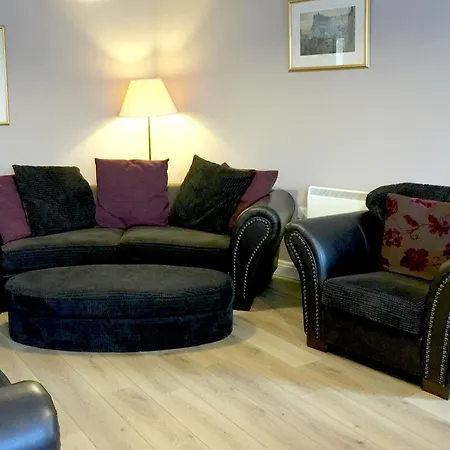 Edinburgh Aparthotel Apartahotel 4*