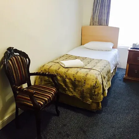 Merith House Hotell