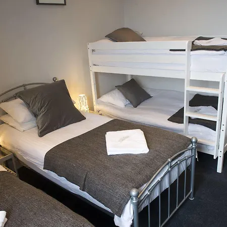 Caledonian Guest house