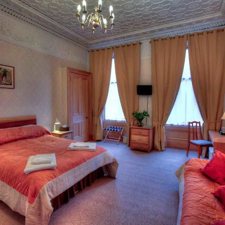 Mingalar 3* Edinburgh