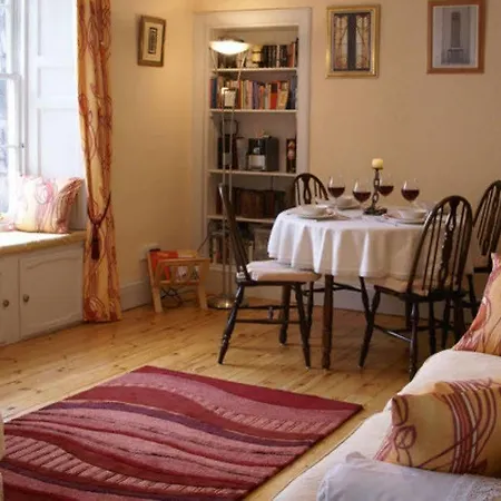 Silver Lining-royal Mile Apartment *