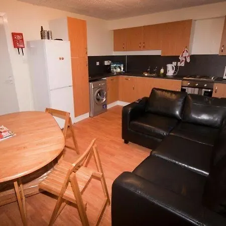 Daire Destiny Student - Meadow Court