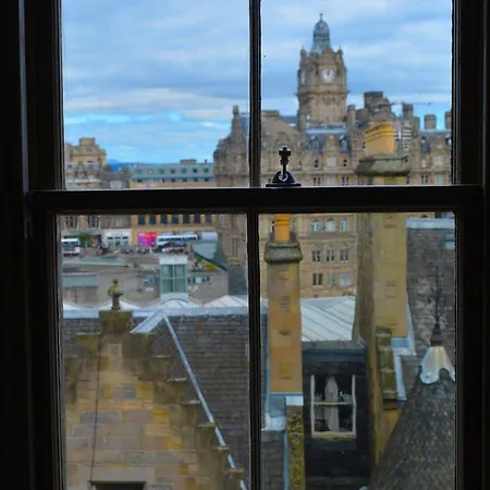 The Place Edimburgo