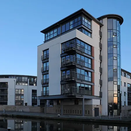 Apartahotel Fountain Court - Eq2