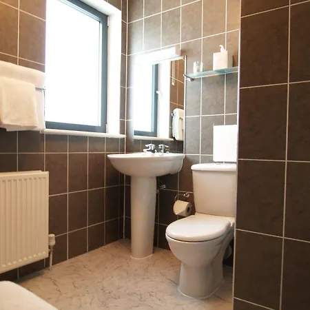 Fountain Court - Eq2 Lejlighedshotel 4*