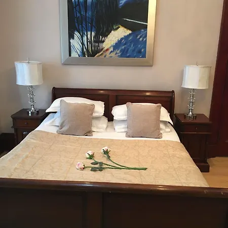 Apartment Lanark *